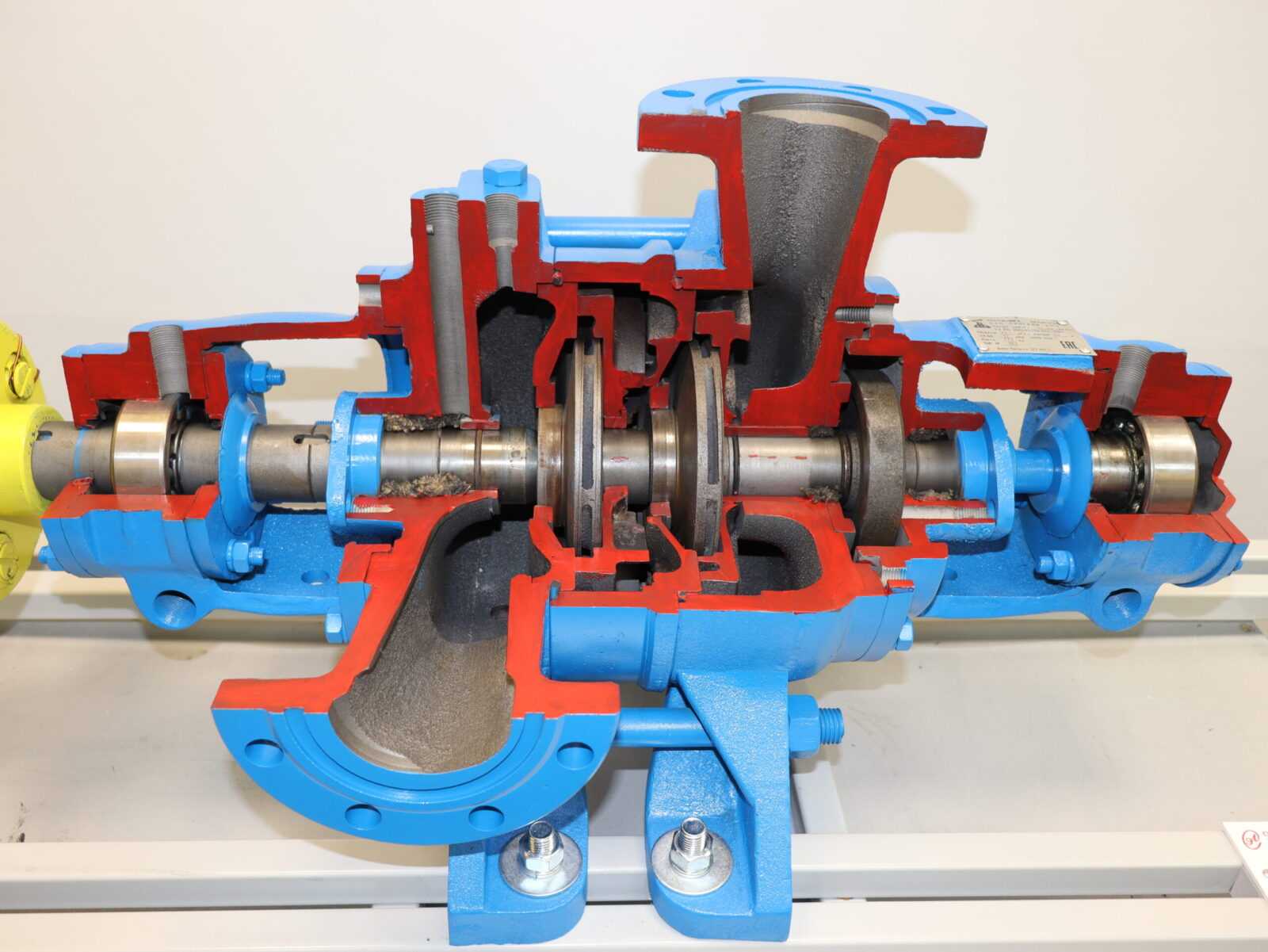 ЦНС 180-1900 насос спиральный. ЦНС 630-1700. Насос двухсекционный 611.74СП. Насос ЦНС 200*2100